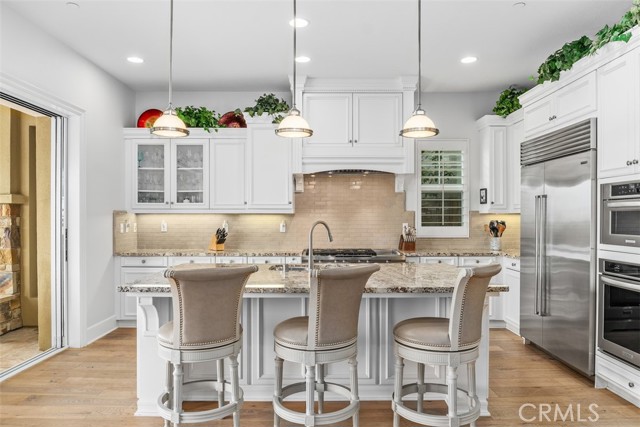 4762 Oceanridge Drive, Huntington Beach CA: https://media.crmls.org/medias/7e6dfd95-4754-4123-be4f-ca69d0bc4fa4.jpg