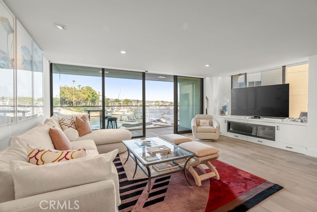 601 Lido Park Drive, Newport Beach CA: https://media.crmls.org/medias/7e6e9166-52d5-4a01-9f3f-41490461e3ec.jpg