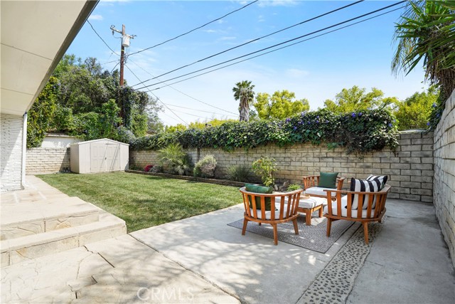 Detail Gallery Image 42 of 46 For 18324 Sylvan St, Tarzana,  CA 91335 - 4 Beds | 2 Baths