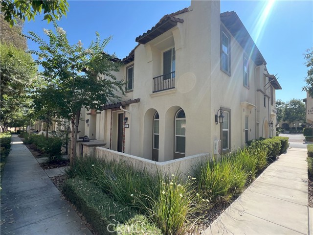 MLS# WS24138566