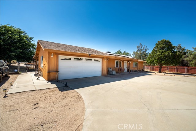 Image 2 for 8464 3Rd Ave, Hesperia, CA 92345
