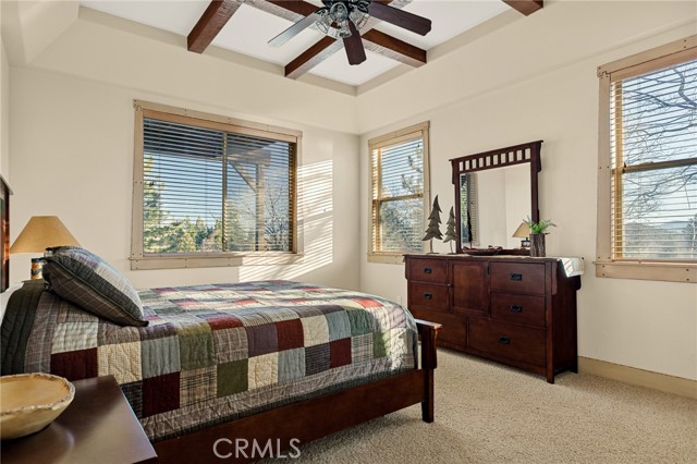 Detail Gallery Image 29 of 44 For 27920 Matterhorn, Lake Arrowhead,  CA 92352 - 5 Beds | 3/1 Baths