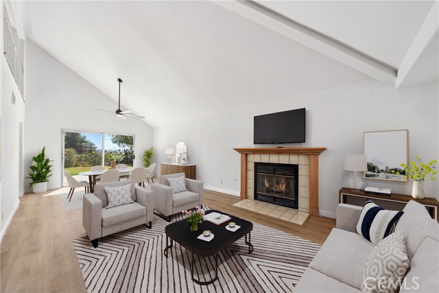 Detail Gallery Image 2 of 19 For 23260 Joaquin Ridge Dr, Murrieta,  CA 92562 - 4 Beds | 2 Baths