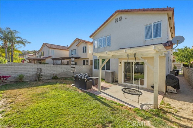 Detail Gallery Image 17 of 19 For 25820 Hammet Cir, Stevenson Ranch,  CA 91381 - 5 Beds | 3 Baths