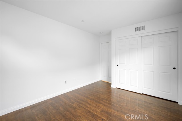 27 Silver Forest Court, Azusa CA: https://media.crmls.org/medias/7e727af7-802e-4d7e-bc2b-17bf09034f28.jpg
