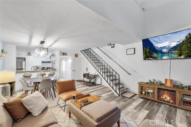 10636 Shoreline Drive, Norwalk CA: https://media.crmls.org/medias/7e729860-4d7c-4d6b-9530-8802747027e2.jpg