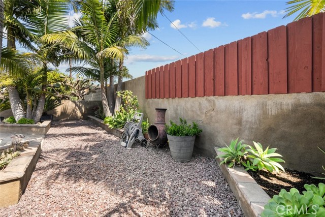 Detail Gallery Image 28 of 32 For 8464 San Miguel Ave, South Gate,  CA 90280 - 2 Beds | 1 Baths