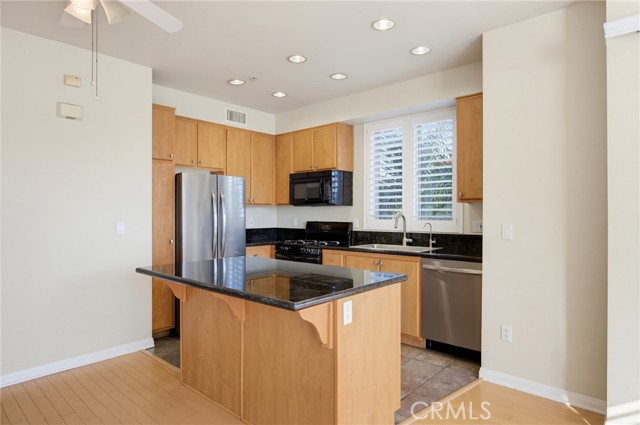 2742 Cabrillo Avenue, 212 photo 8