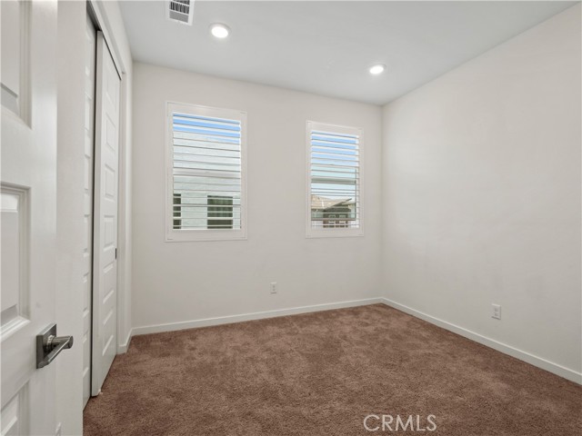 Detail Gallery Image 27 of 41 For 27148 Valley Oak Pl, Valencia,  CA 91381 - 4 Beds | 4 Baths