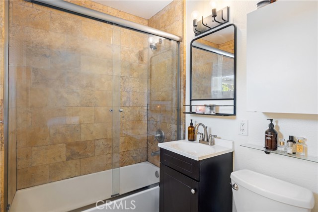 Detail Gallery Image 17 of 26 For 2620 Calle Limonero, Thousand Oaks,  CA 91360 - 3 Beds | 2 Baths