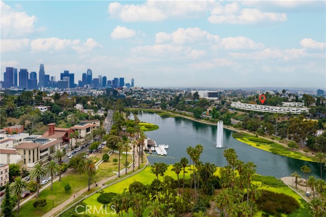 Detail Gallery Image 1 of 1 For 1701 Clinton St #314,  Los Angeles,  CA 90026 - 2 Beds | 1 Baths