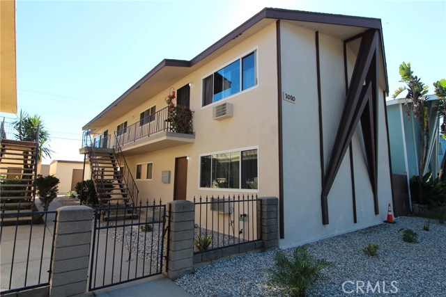 1010 E 32nd Unit: A
