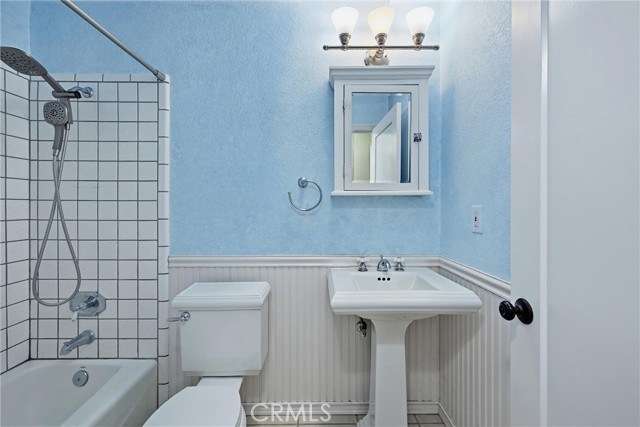 Detail Gallery Image 23 of 41 For 18669 Deer Hill, Hidden Valley Lake,  CA 95467 - 3 Beds | 2 Baths