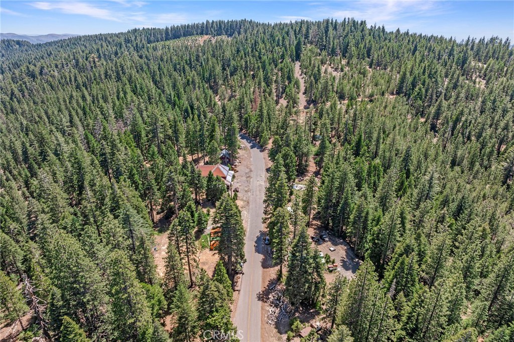 https://media.crmls.org/medias/7e752041-fa17-4e39-9888-701c34b68ac1.jpg?preset=X-Large