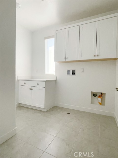1866 S Westside Drive, Anaheim CA: https://media.crmls.org/medias/7e75ed38-b128-4459-a26a-aae104a55d5f.jpg