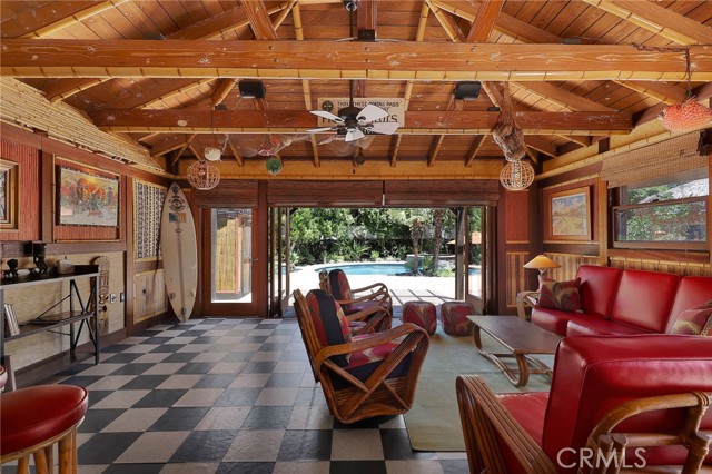 5866 Varna Avenue, Valley Glen CA: https://media.crmls.org/medias/7e764f62-e2af-4a85-b26e-874973ad7433.jpg