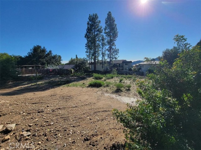 Detail Gallery Image 4 of 9 For 2442 Cross Street, La Crescenta,  CA 91214 - – Beds | – Baths