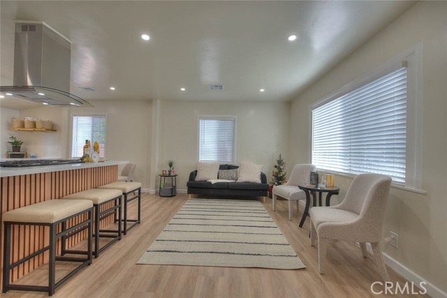 Detail Gallery Image 4 of 33 For 1493 W Grand, Pomona,  CA 91766 - 2 Beds | 1 Baths