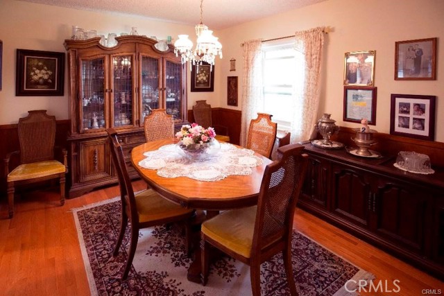 Detail Gallery Image 10 of 12 For 205 via Los Altos, Redondo Beach,  CA 90277 - 5 Beds | 4 Baths