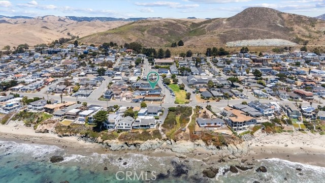 31 N 3rd Street, Cayucos CA: https://media.crmls.org/medias/7e77e277-edb1-4def-ac94-140eddeecd12.jpg