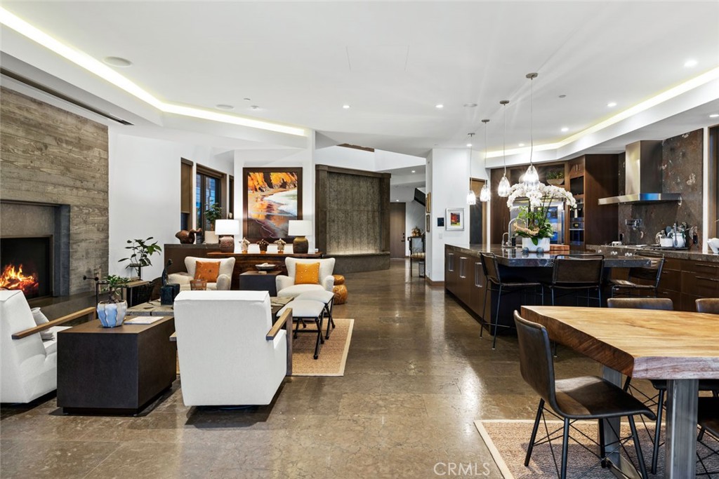 7e782854 D4fd 44fd B9fd 4998f043ee4f