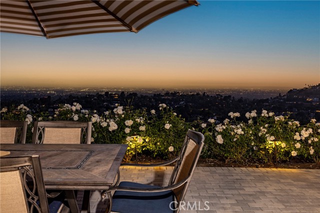 Detail Gallery Image 11 of 23 For 6304 E West View Dr, Orange,  CA 92869 - 4 Beds | 2/1 Baths