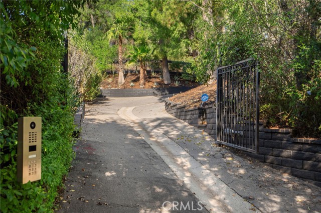 Image 4 of 53 For 23229 8th Street