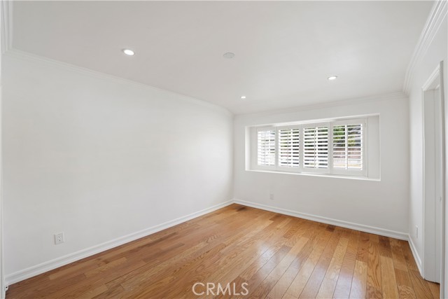 Detail Gallery Image 22 of 39 For 23172 Gainford St, Woodland Hills,  CA 91364 - 3 Beds | 2/1 Baths