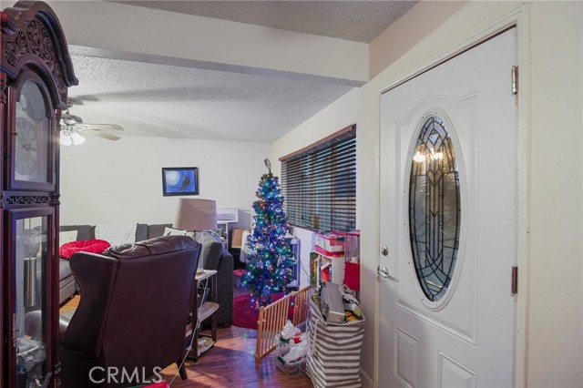 Detail Gallery Image 11 of 27 For 1140 Front St, Livingston,  CA 95334 - 3 Beds | 2 Baths