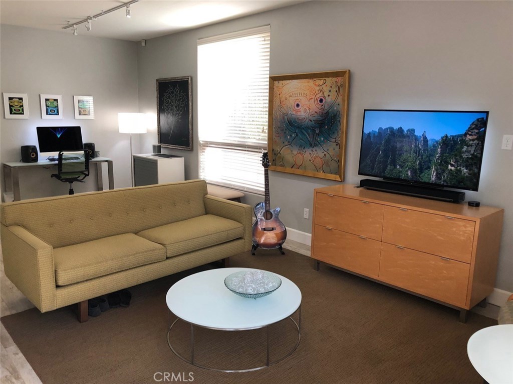 13044 Pacific Promenade #105