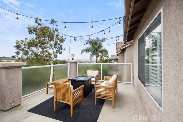 32 Carriage Drive, Lake Forest CA: https://media.crmls.org/medias/7e7b54ff-5da9-41ab-a4d9-51d5c9654328.jpg