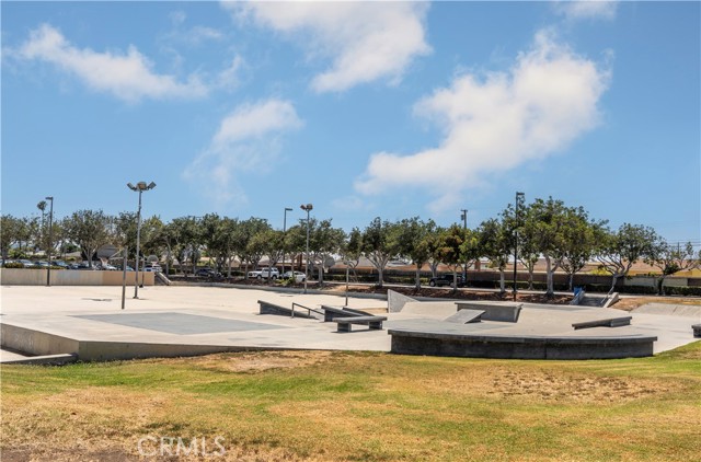 Detail Gallery Image 39 of 41 For 16931 S Raymond Ave, Gardena,  CA 90247 - 3 Beds | 2 Baths