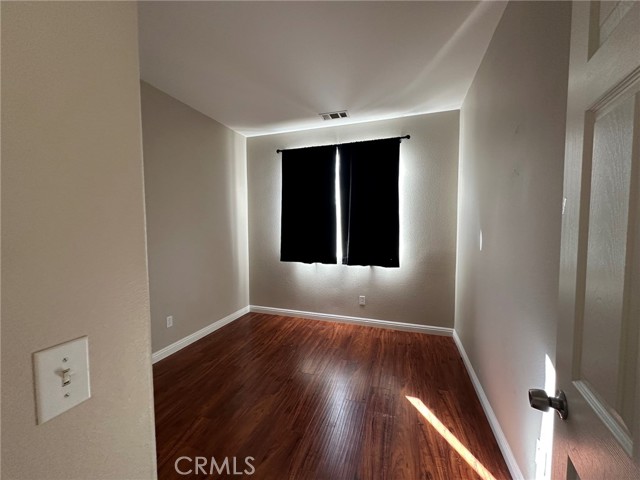 Detail Gallery Image 11 of 21 For 10166 Jennifer Ave, Hesperia,  CA 92345 - 4 Beds | 3 Baths