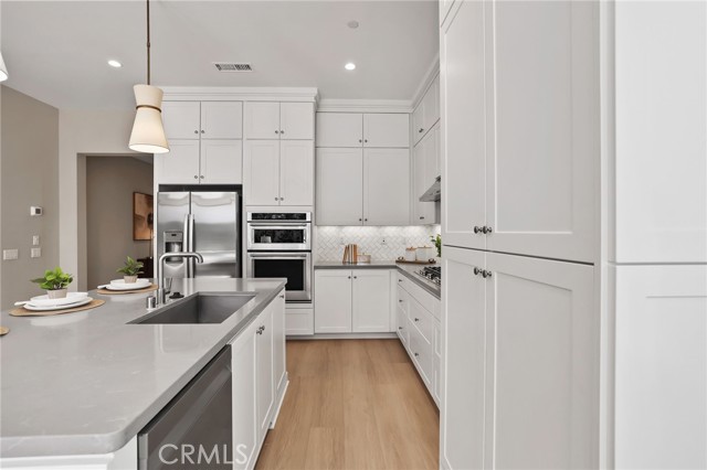 Detail Gallery Image 16 of 55 For 130 Donati, Irvine,  CA 92602 - 3 Beds | 2/1 Baths