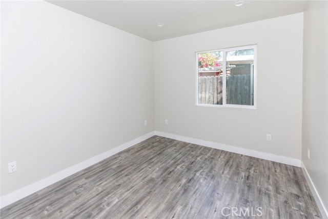 15849 Marlin Place, Van Nuys CA: https://media.crmls.org/medias/7e7d7d26-7208-485e-9287-a421c1c1c476.jpg