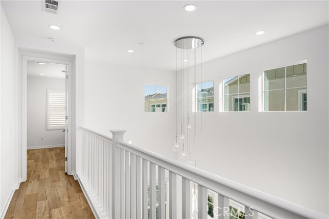 Detail Gallery Image 27 of 45 For 947 Aurora Ln, Costa Mesa,  CA 92626 - 3 Beds | 2/1 Baths