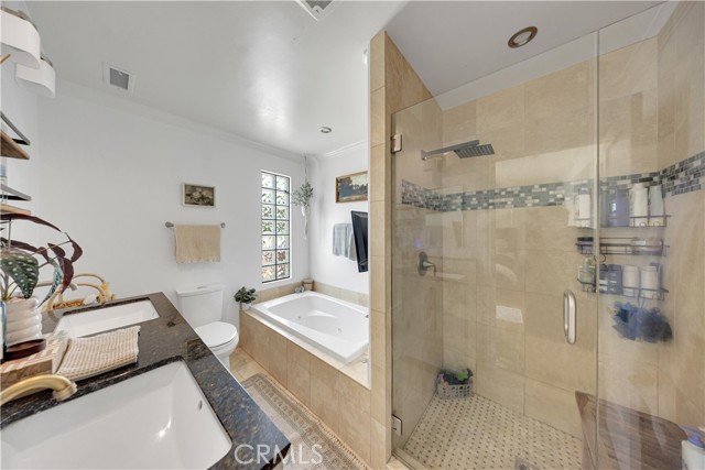17971 Theodora Drive, Tustin CA: https://media.crmls.org/medias/7e7e4e82-acd5-43da-9c18-766233e516a0.jpg
