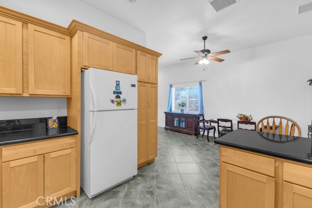 20980 Artesia Road, Desert Hot Springs CA: https://media.crmls.org/medias/7e7ec374-eb8c-4431-9efb-408209a0a54b.jpg