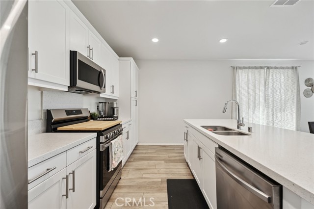 Detail Gallery Image 15 of 45 For 148 Camden Ct, Perris,  CA 92571 - 3 Beds | 2/1 Baths