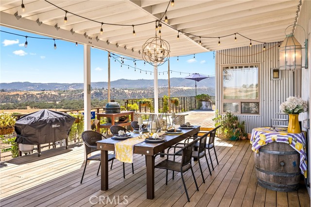 7110 Drake Road, Paso Robles CA: https://media.crmls.org/medias/7e801fe1-01ae-4808-b0d4-ab562fcea7e4.jpg