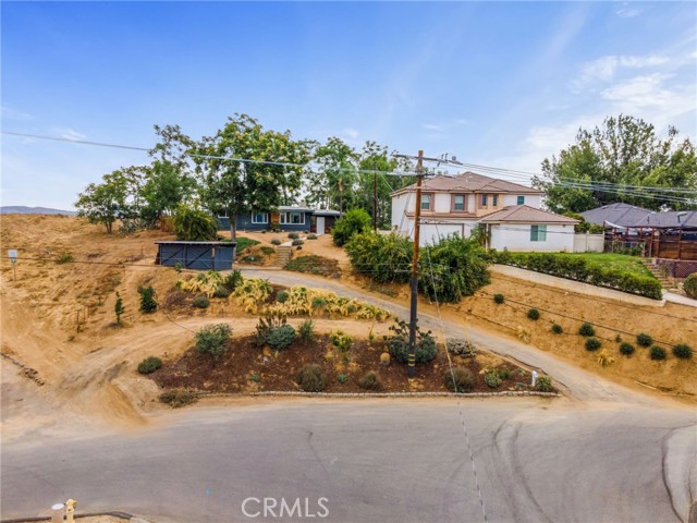 Detail Gallery Image 2 of 44 For 31727 Highview Dr, Redlands,  CA 92373 - 2 Beds | 1 Baths