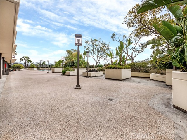 222 Monterey Road, Glendale CA: https://media.crmls.org/medias/7e80764f-5e7b-4a18-8758-5350176425c1.jpg