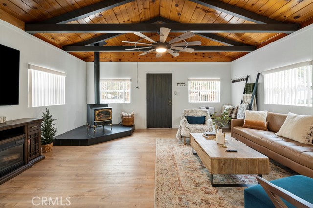 Detail Gallery Image 12 of 29 For 606 Merced Ave, Big Bear Lake,  CA 92315 - 2 Beds | 2 Baths