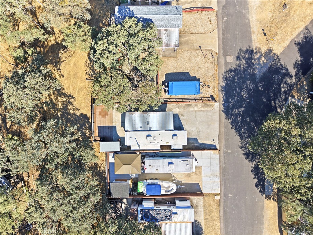 https://media.crmls.org/medias/7e80d491-3bc9-414f-a949-b60911e9d14a.jpg?preset=X-Large