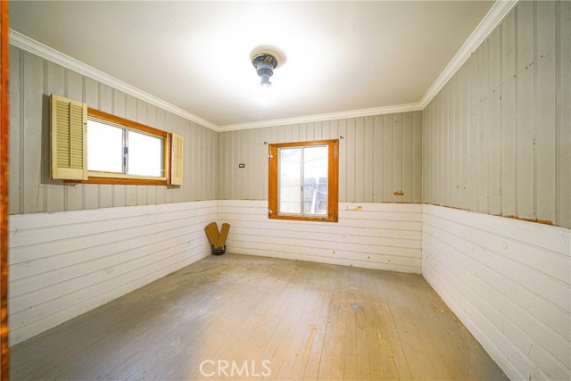 Detail Gallery Image 10 of 29 For 645 Knoll Dr, Crestline,  CA 92325 - 3 Beds | 2 Baths