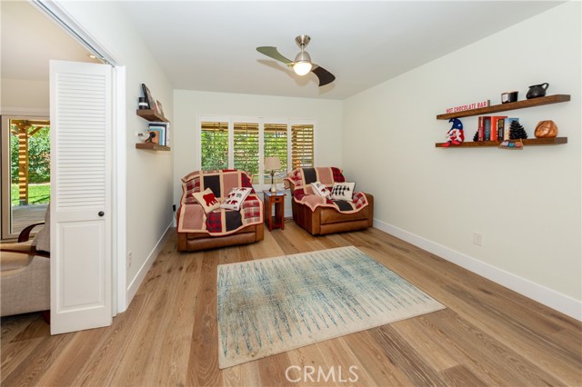 Detail Gallery Image 7 of 30 For 12441 Daryl Ave, Granada Hills,  CA 91344 - 3 Beds | 2/1 Baths