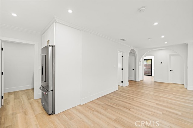Detail Gallery Image 15 of 40 For 16243 Chatsworth St, Granada Hills,  CA 91344 - 3 Beds | 2 Baths