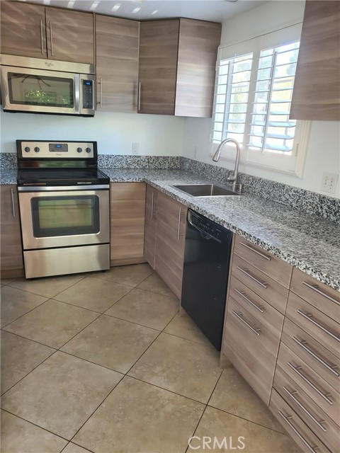 169 Gallery Way, Tustin, CA 92782