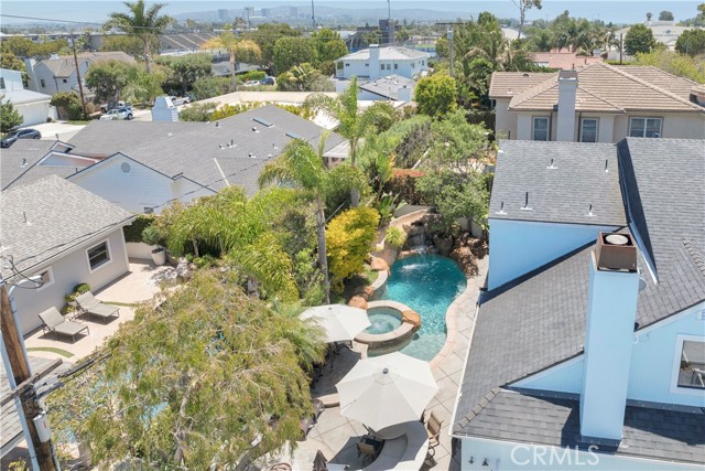 Detail Gallery Image 36 of 39 For 2300 Margaret Dr, Newport Beach,  CA 92663 - 4 Beds | 3 Baths