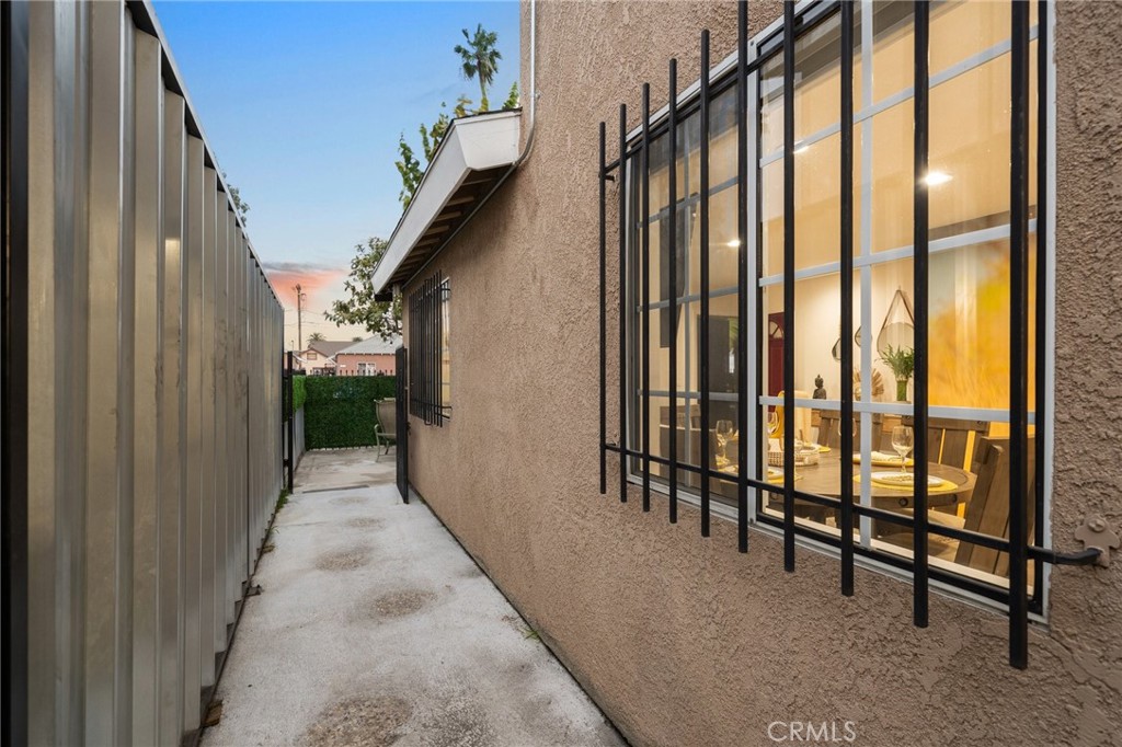 MLS #DW25269749 image #50